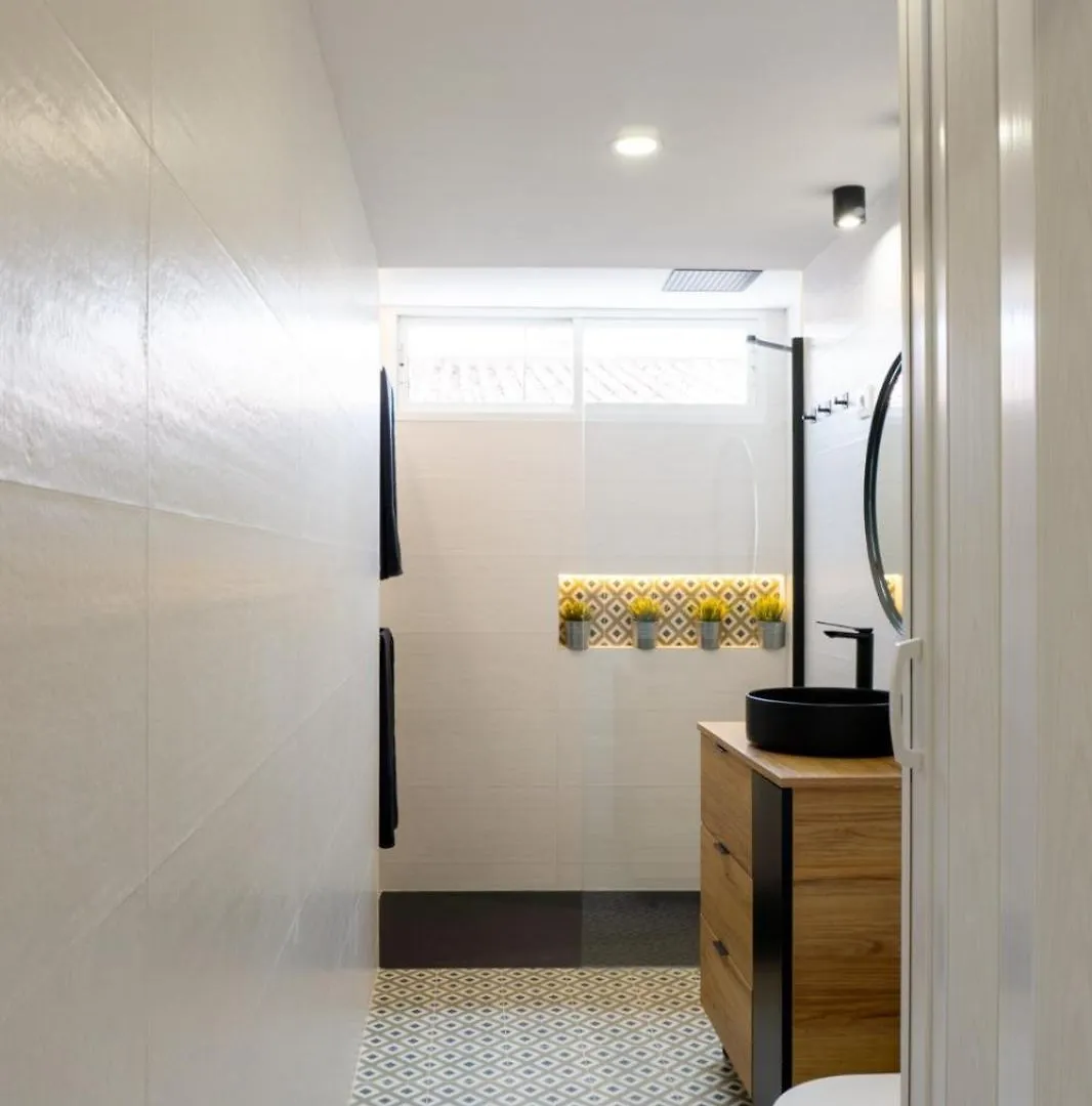 Acogedora Casa Junto Al Mar ,Cerca Del Centro Urbano Apartment Malaga