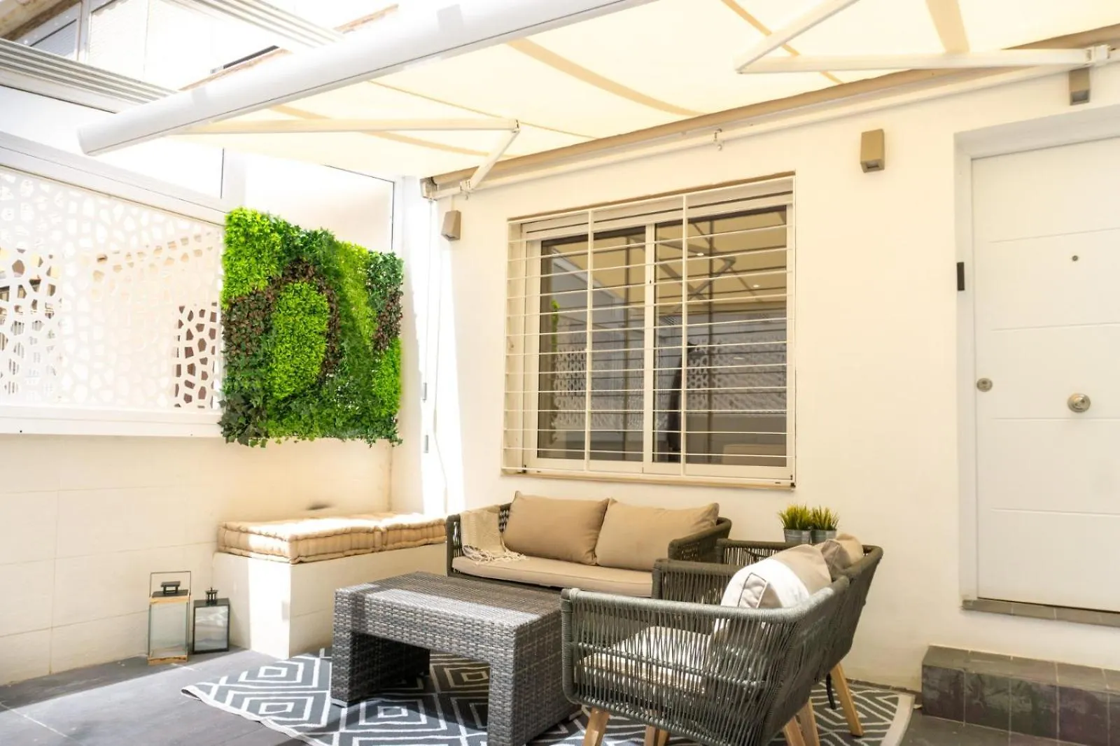 Acogedora Casa Junto Al Mar ,Cerca Del Centro Urbano Apartment Malaga