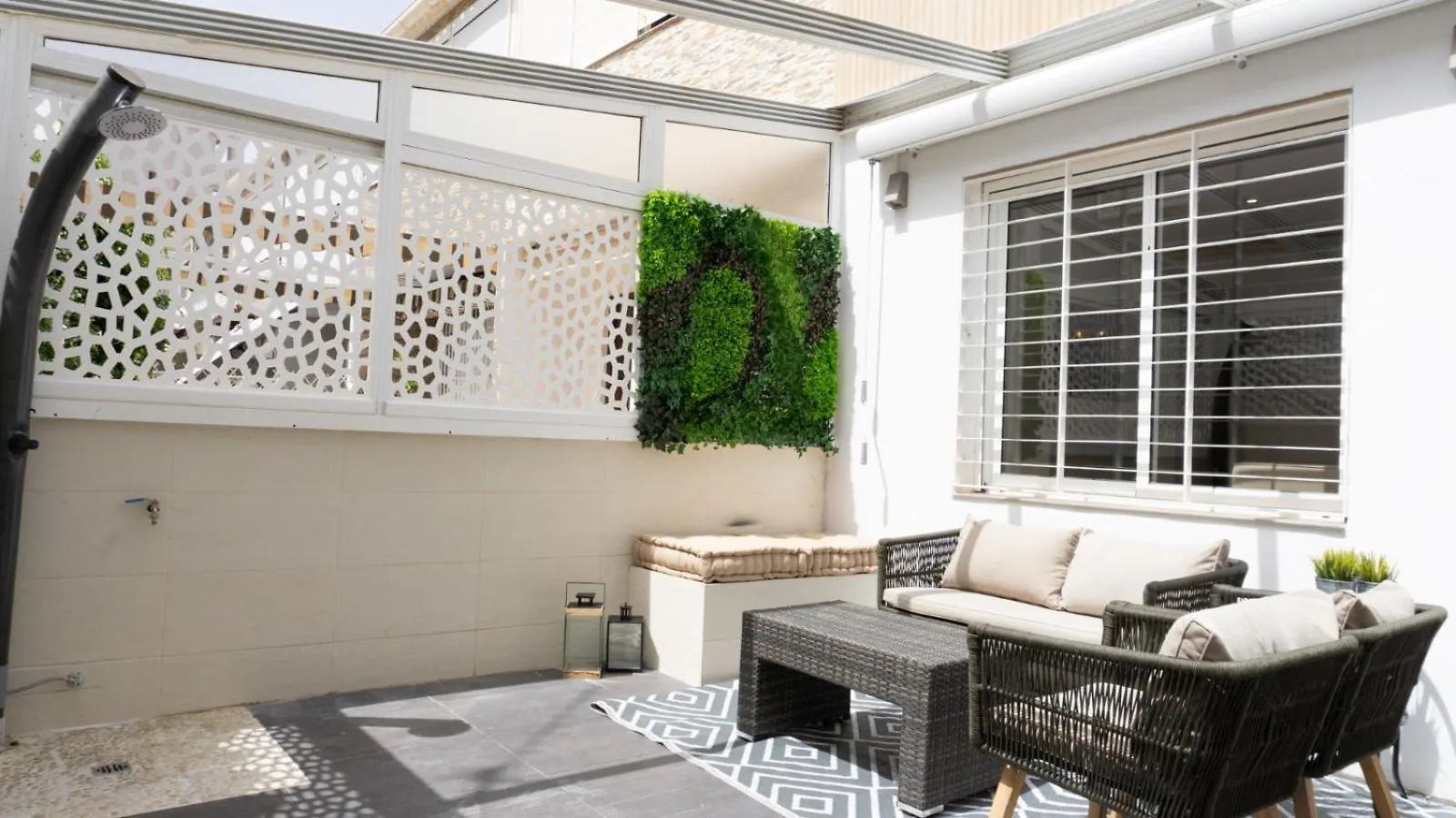 Acogedora Casa Junto Al Mar ,Cerca Del Centro Urbano Apartment Malaga