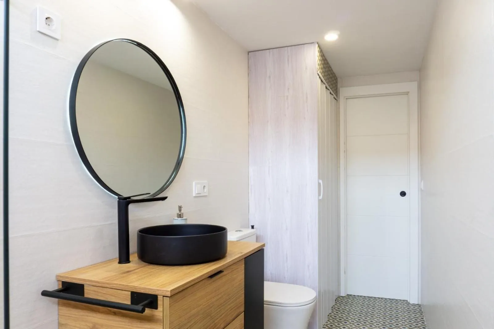 Acogedora Casa Junto Al Mar ,Cerca Del Centro Urbano Apartment Malaga